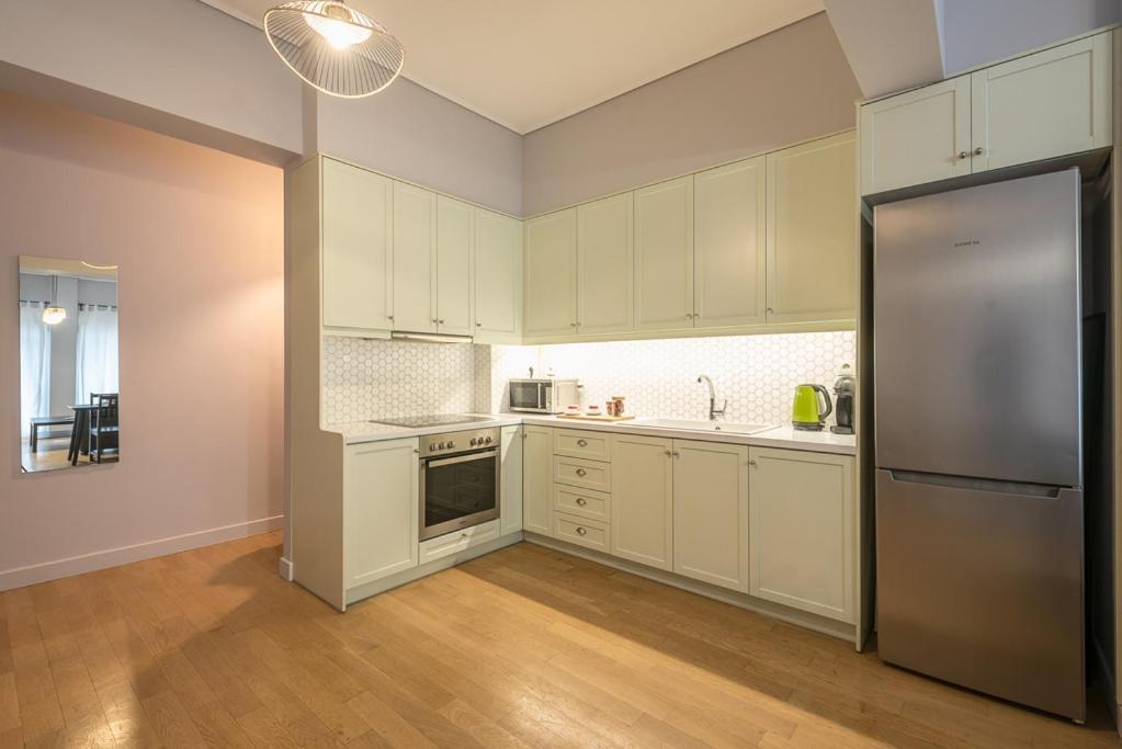 Pame Rentals - 2Bd & 2Ba Home, 4 Min To Acropolis Афины Экстерьер фото