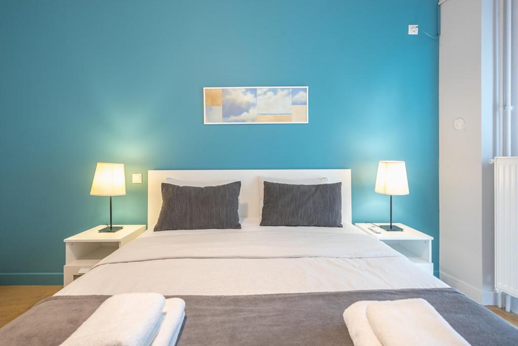 Pame Rentals - 2Bd & 2Ba Home, 4 Min To Acropolis Афины Экстерьер фото